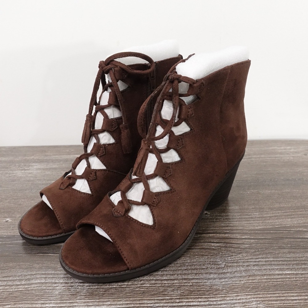 Frye & Co Azure Peep Toe Booties‎ Women 6 Brown New Lace Up Block Heel Boots